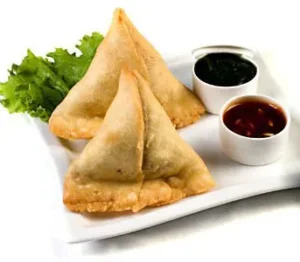 Vegetable Samosas (2 pcs)